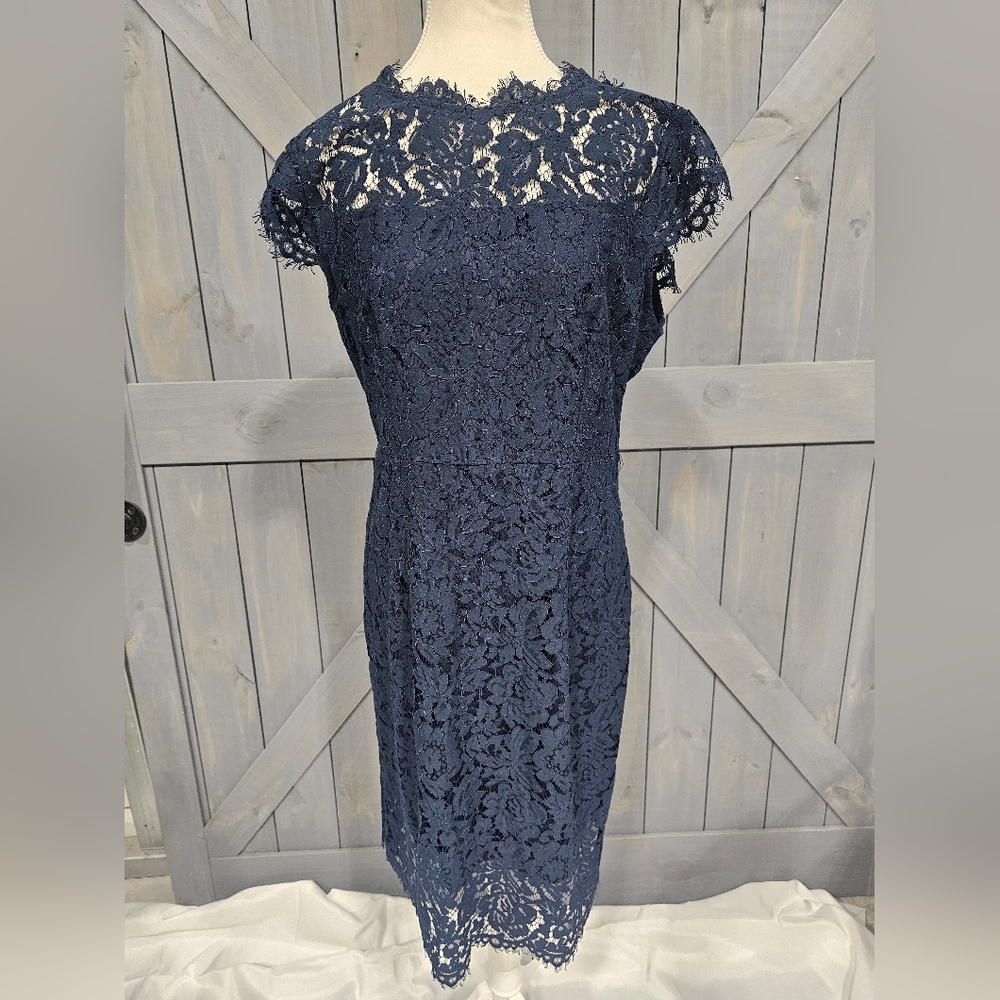 Navy & Lace Formal Dress NWT, Merokeety Brand, Size Large,